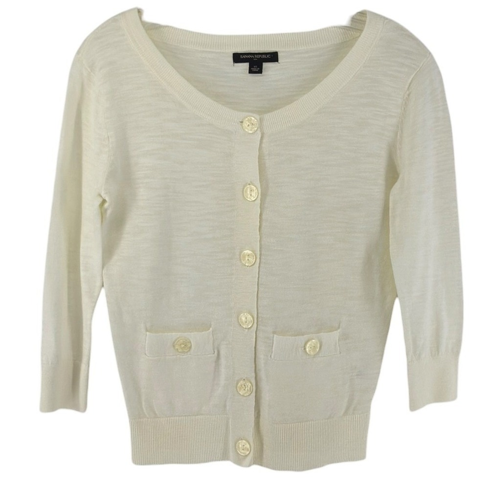 Banana Republic Button Knit Cardigan XS Cream Ivory Quiet Luxury EUC